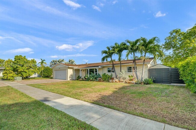 Building Photo - 14241 SW 83rd St