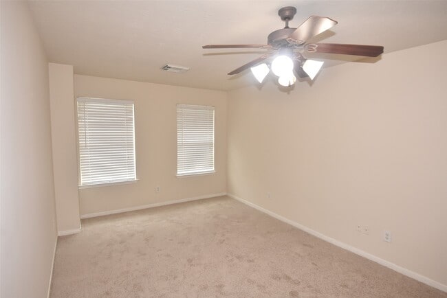 Building Photo - 1035 Junction Ct