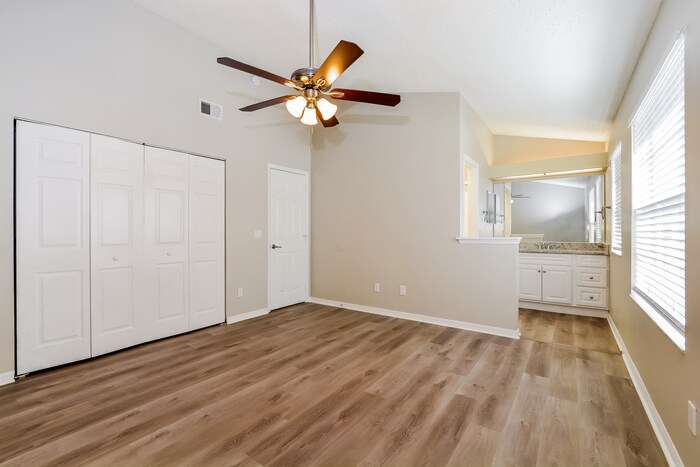 Building Photo - 116 Meadow Blvd