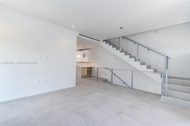 Building Photo - 3264 Bird Ave