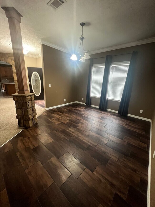 Building Photo - NORTH DESOTO SCHOOL DISTRICT!