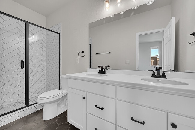 Building Photo - 5319 Spalding Pl