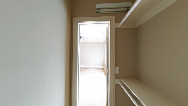 Building Photo - 1801 Van Buren Ext