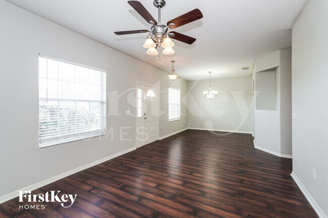 Building Photo - 3261 Pebblebrooke Blvd