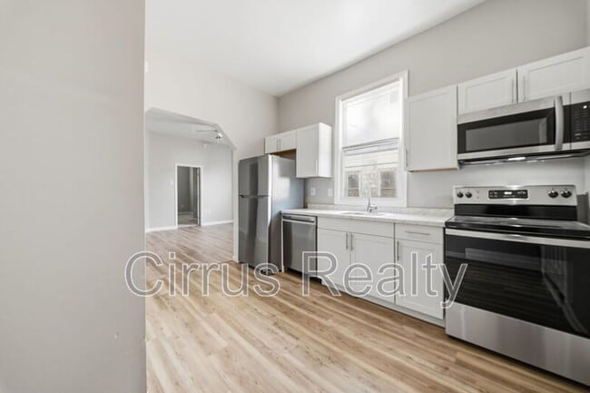 Building Photo - 2511 Orcutt Ave