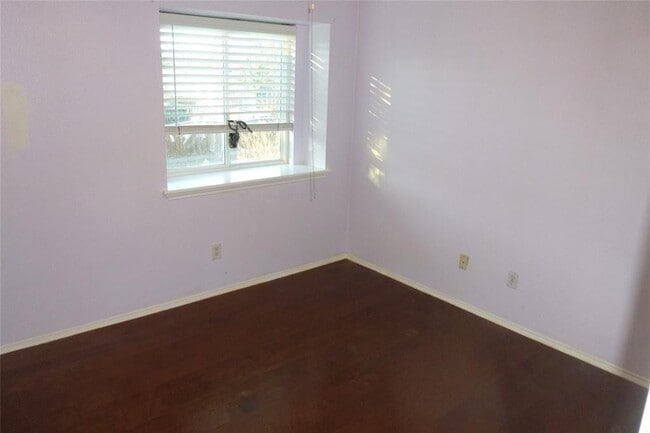 Building Photo - 1016 Stacia's Way