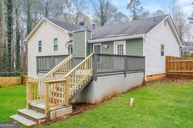Building Photo - 435 Shelby Ln