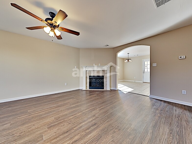 Building Photo - 1229 Carlton Ridge Dr