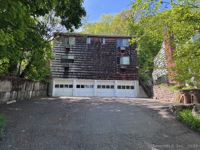 Primary Photo - 48 Columbus Pl