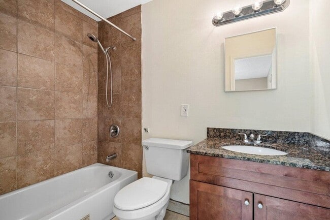 Building Photo - 5854 Kumquat Rd