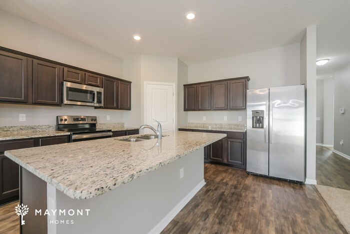 Building Photo - 282 Hidden Lk Lp