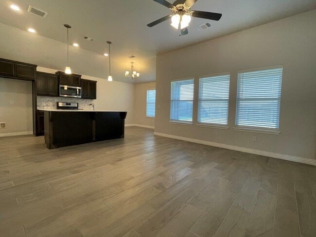 Building Photo - 4312 Willow Run