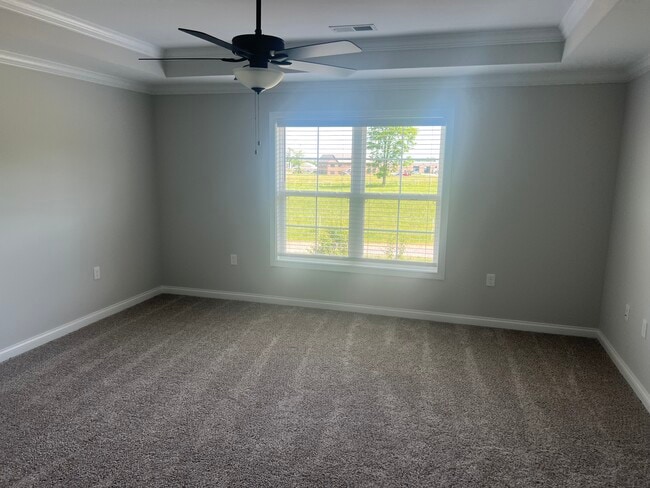 Building Photo - 6481 Fortuna Ave