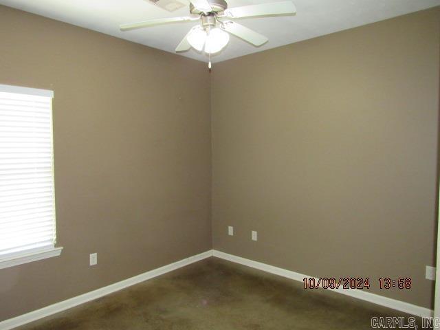 Building Photo - 1410 Robins St