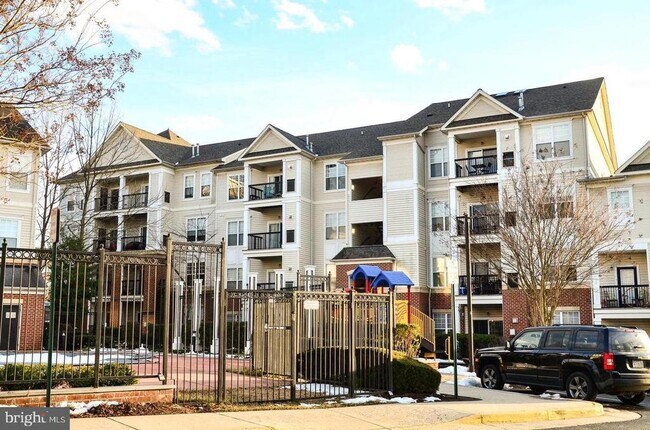 Building Photo - 11317 Aristotle Dr