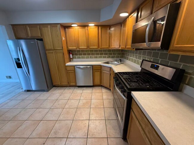 Building Photo - 34 Krueger Ct