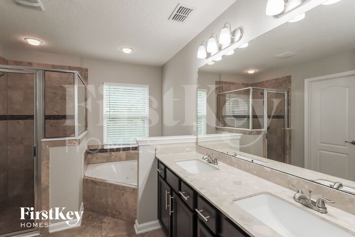 Building Photo - 104 Glenlivet Way