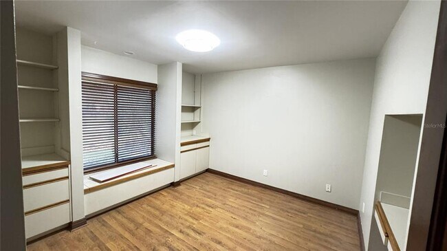 Building Photo - 201 Blanca Ave