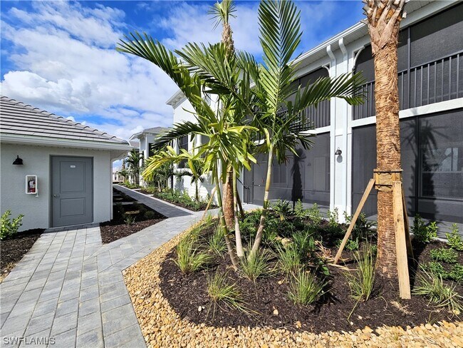 Primary Photo - 5433 Double Eagle Cir