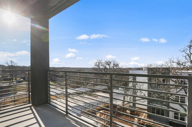 Building Photo - 4801 Springdale Rd