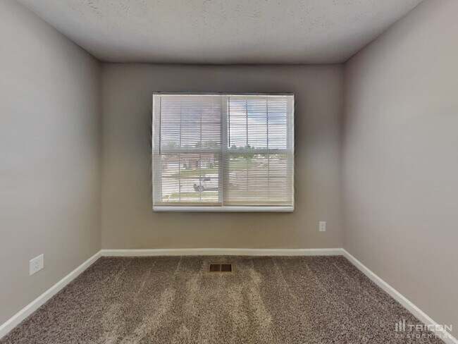 Building Photo - 1607 Blankenship Dr