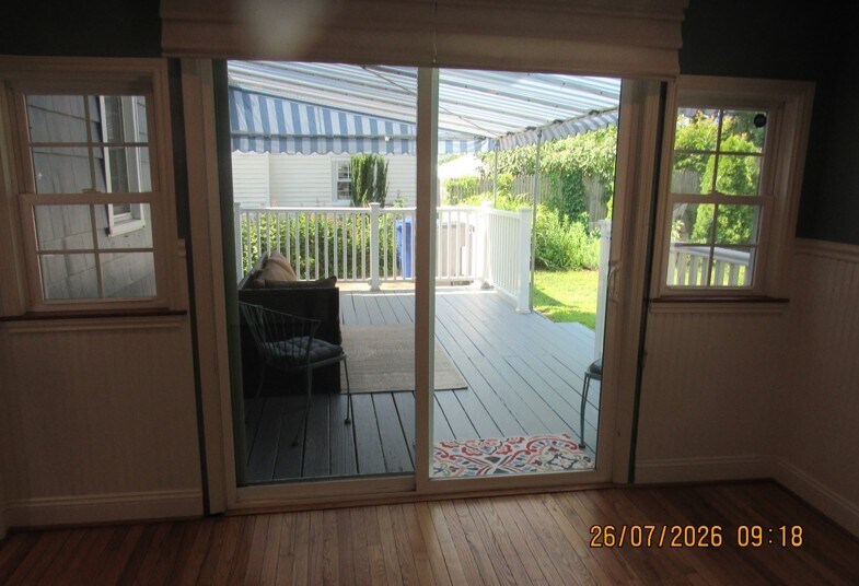 from den to deck - 114 Maple St