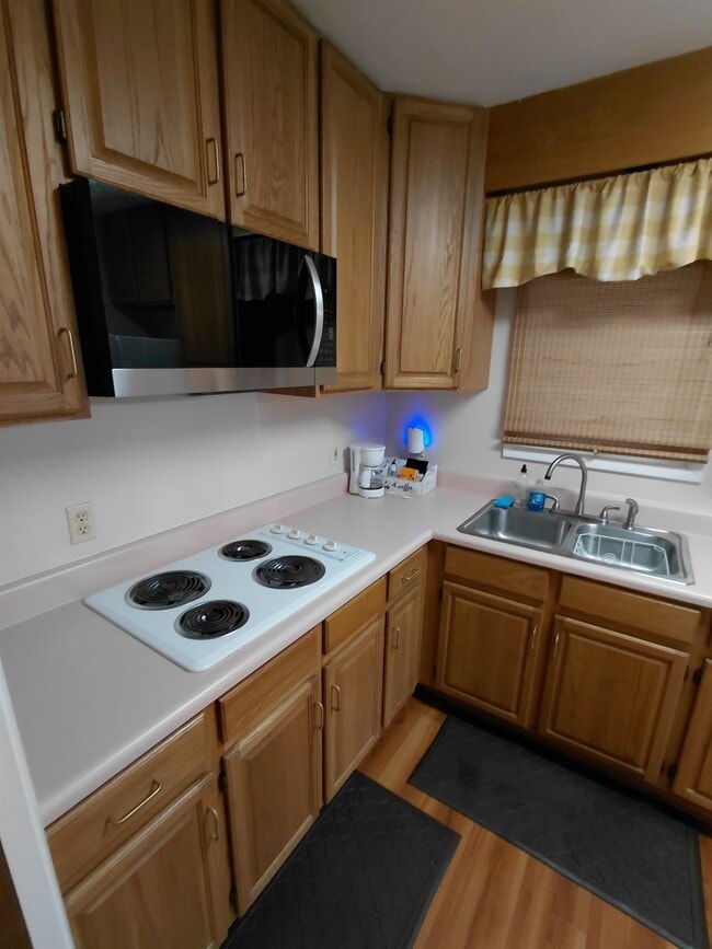 Building Photo - 2306 Escambia Dr
