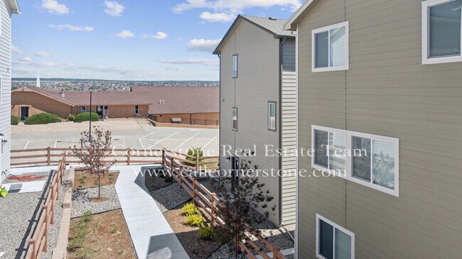 Building Photo - 7446 Marbled Wood Pt