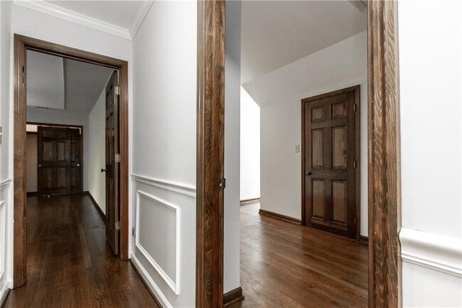 Building Photo - 1365 Timberland Dr