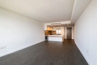 Building Photo - 320 Adolphus Ave