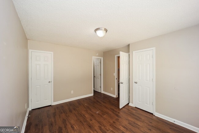 Building Photo - 1315 Maple Valley Ct