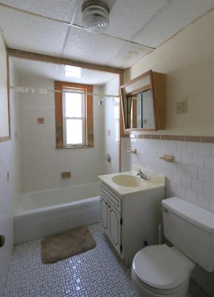 Building Photo - 59 Conwell Ave