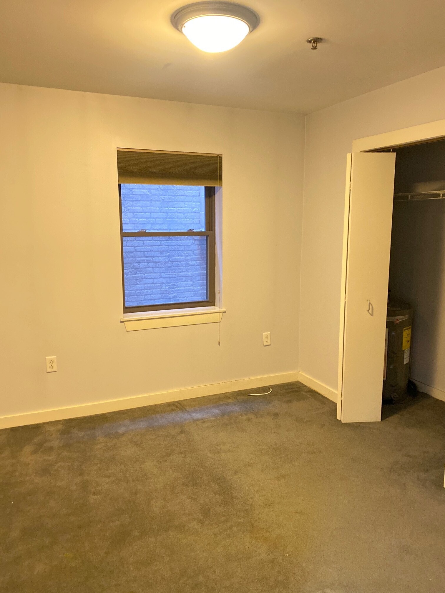 Building Photo - 534 Commonwealth Ave