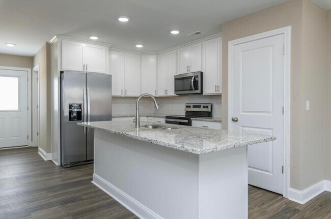 Building Photo - 4024 Ruby Rose Rd