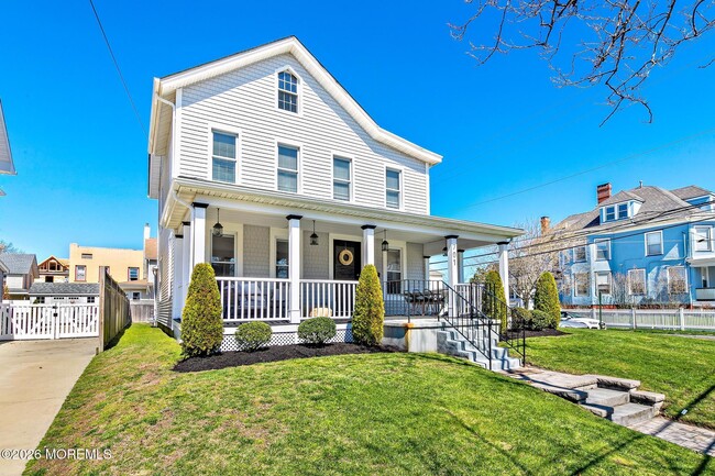 Building Photo - 701 Asbury Ave