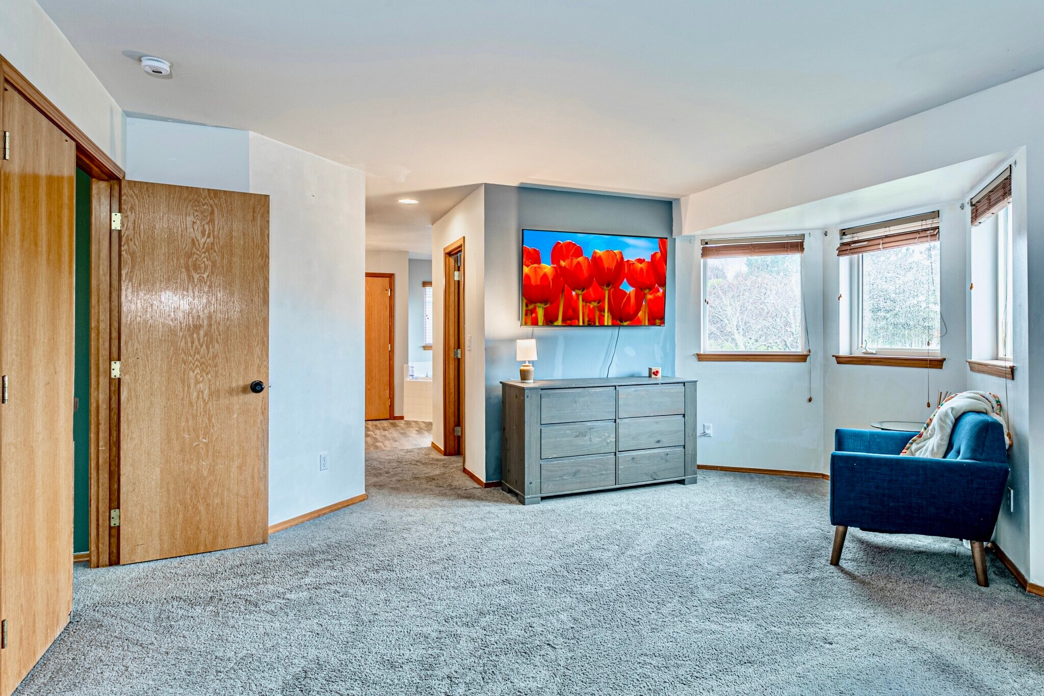 Building Photo - 4601 Nassau Ave NE