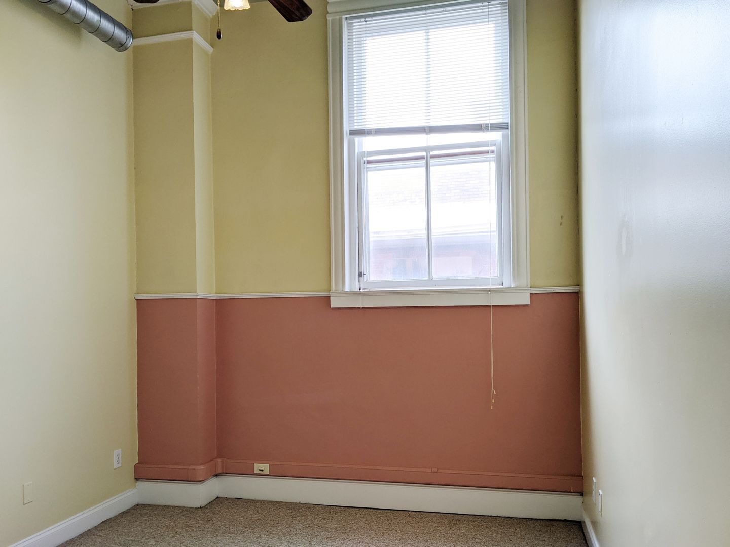 Building Photo - Redmen - Residential