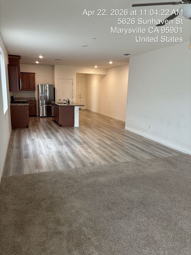 Building Photo - 5626 Sunhaven St