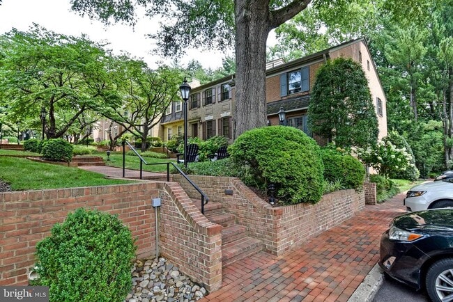 Building Photo - 5153 Westbard Ave