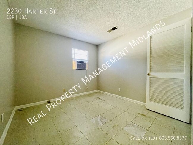 Building Photo - Cozy Duplex close to Downtown Columbia! Ap...