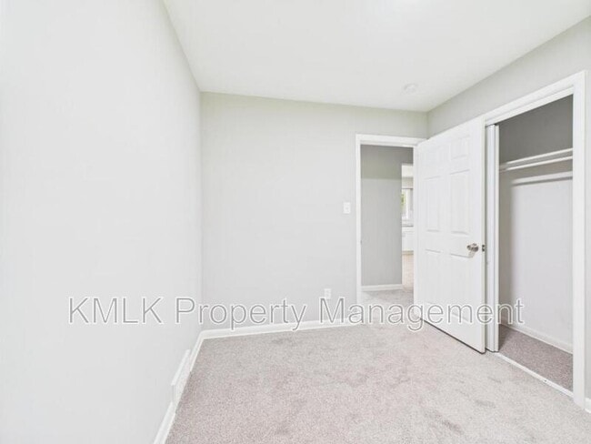Building Photo - 2644 Kilgore St