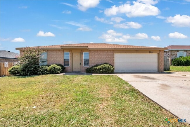 Primary Photo - 4300 Beach Ball Dr