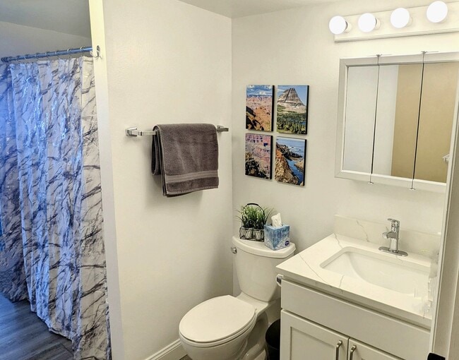 Building Photo - 34 Lookout Mountain Cir