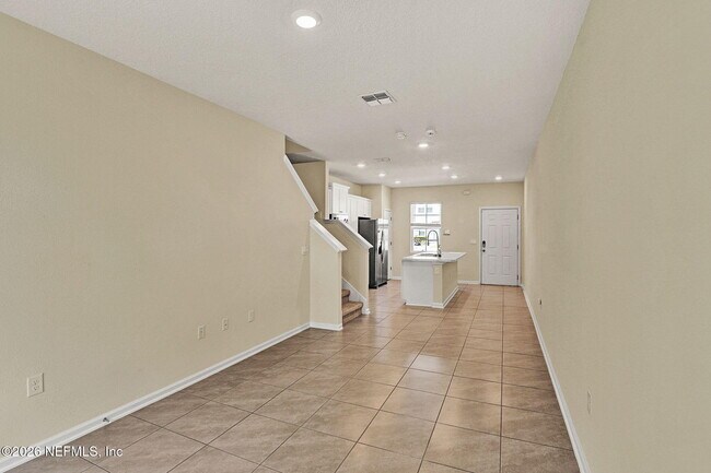 Building Photo - 197 Whispering Brk Dr