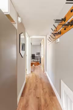 Building Photo - 1150 Deer Valley Dr