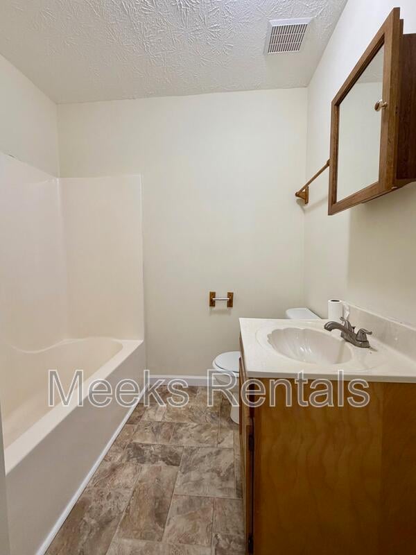 Building Photo - 166 Mt Vernon Ln