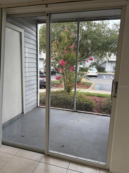 Building Photo - 1218 Bermuda Lakes Ln