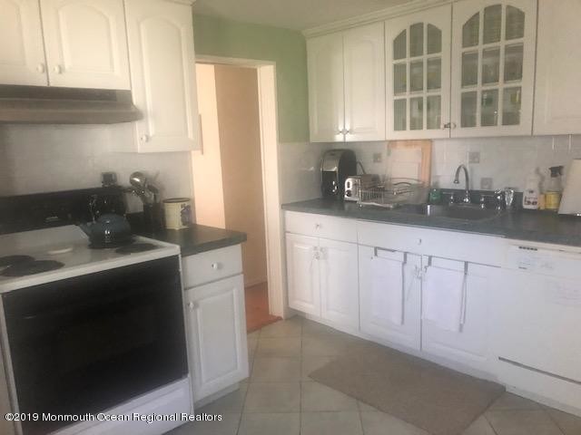 Building Photo - 1807 Greenwood Terrace