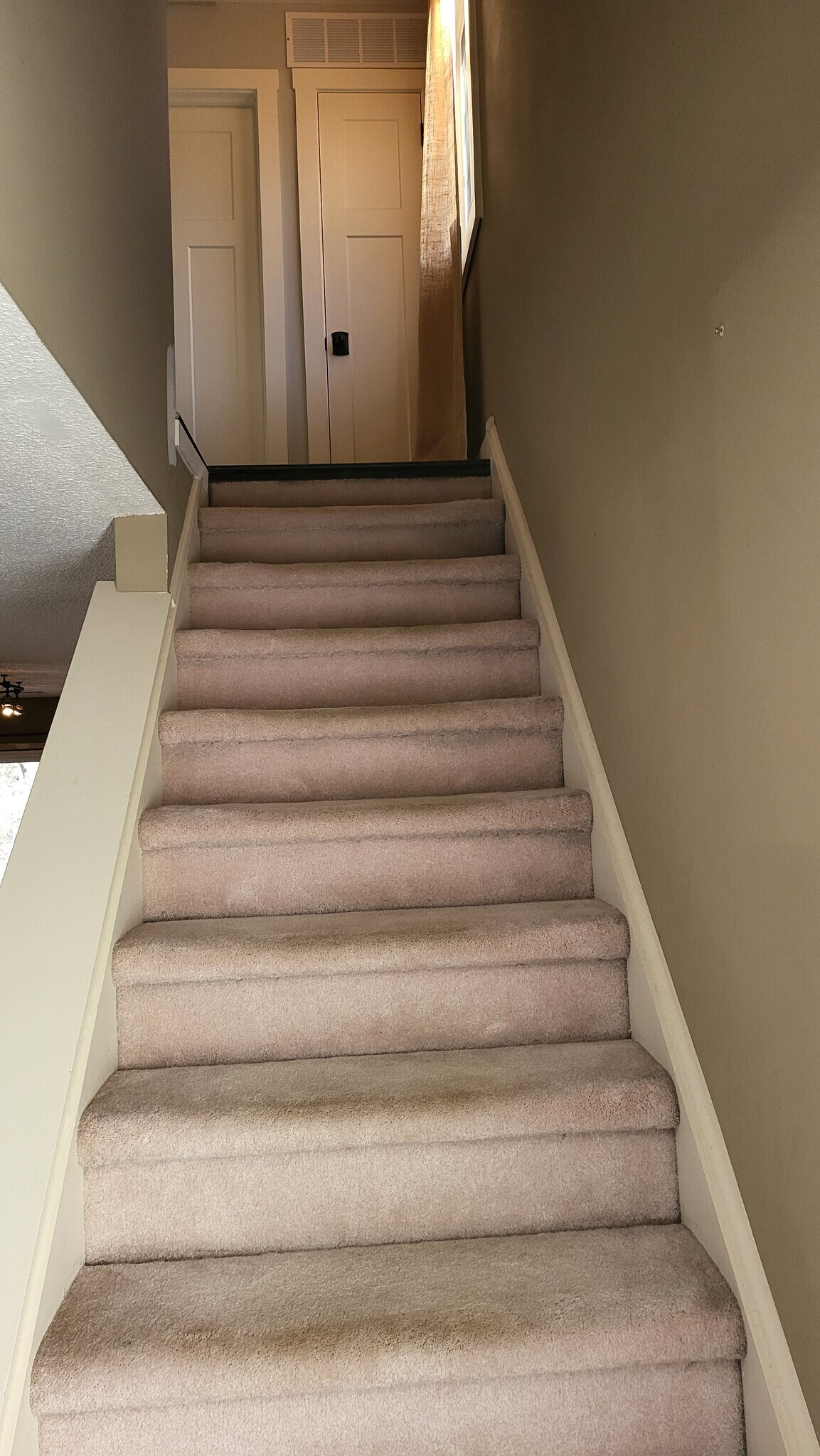 Building Photo - 348 New Market Ct