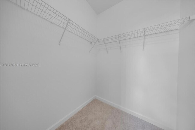 Building Photo - 2751 SE 25th Ave